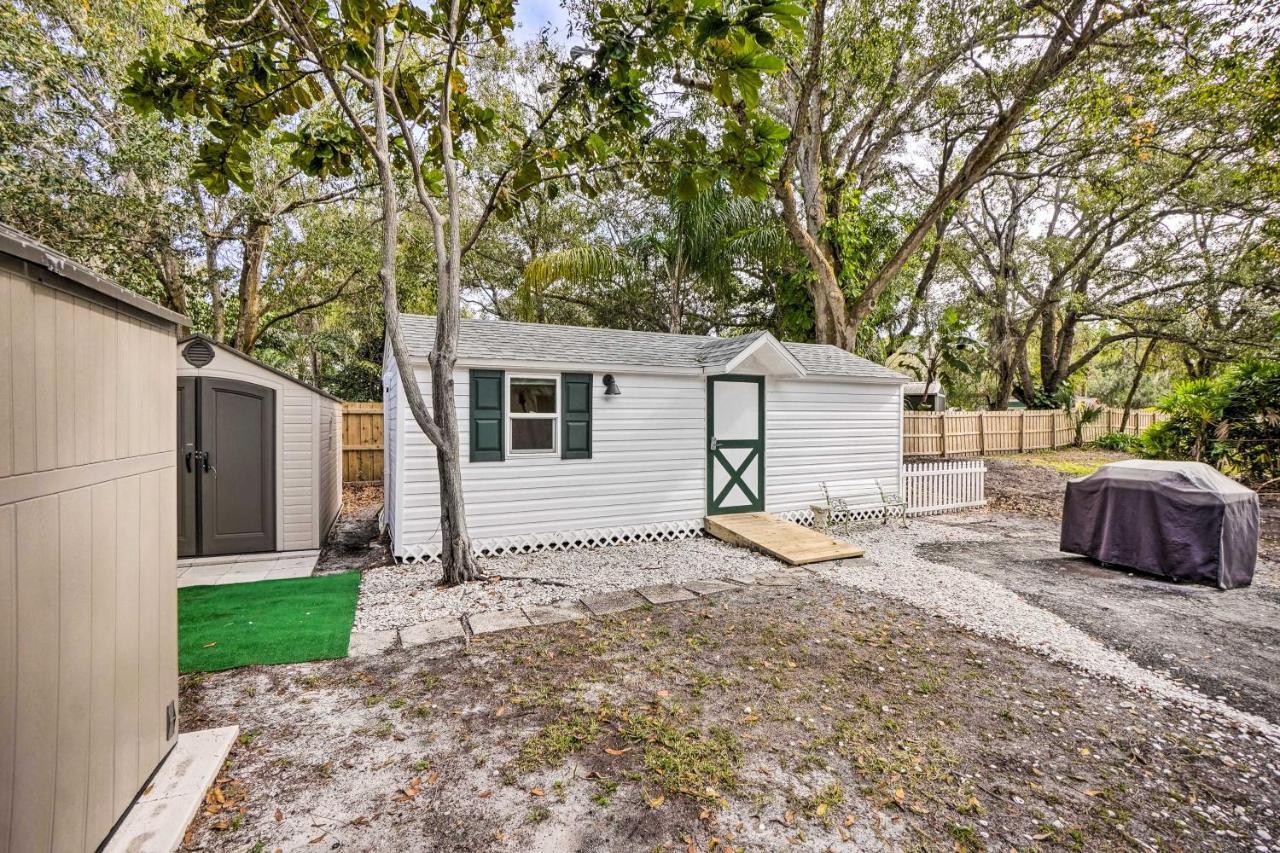 Tropical Palm Harbor Studio Walk To Gulf! Exterior photo